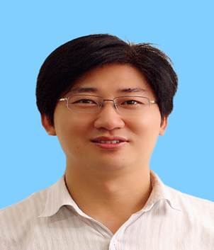 贾龙正装照 贾龙正装照